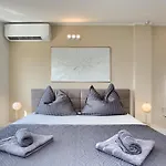 아파트 Penthouse Sophia *