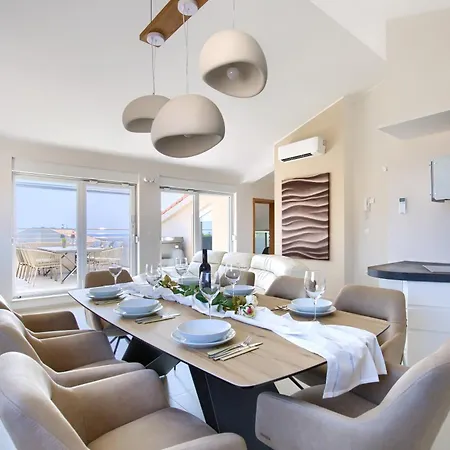 Penthouse Sophia Apartman