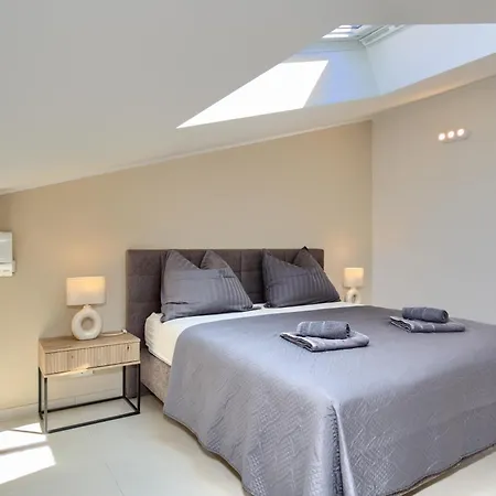 Penthouse Sophia *