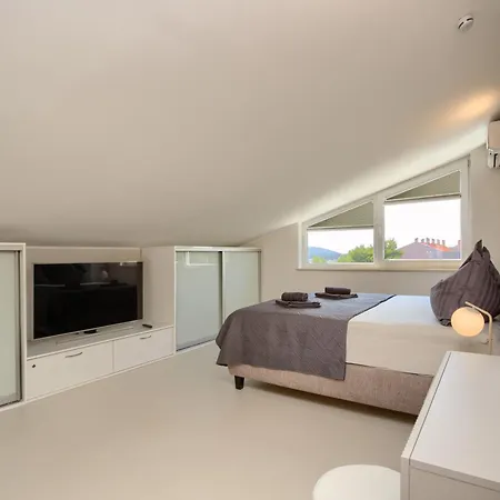 Lejlighed Penthouse Sophia Medulin